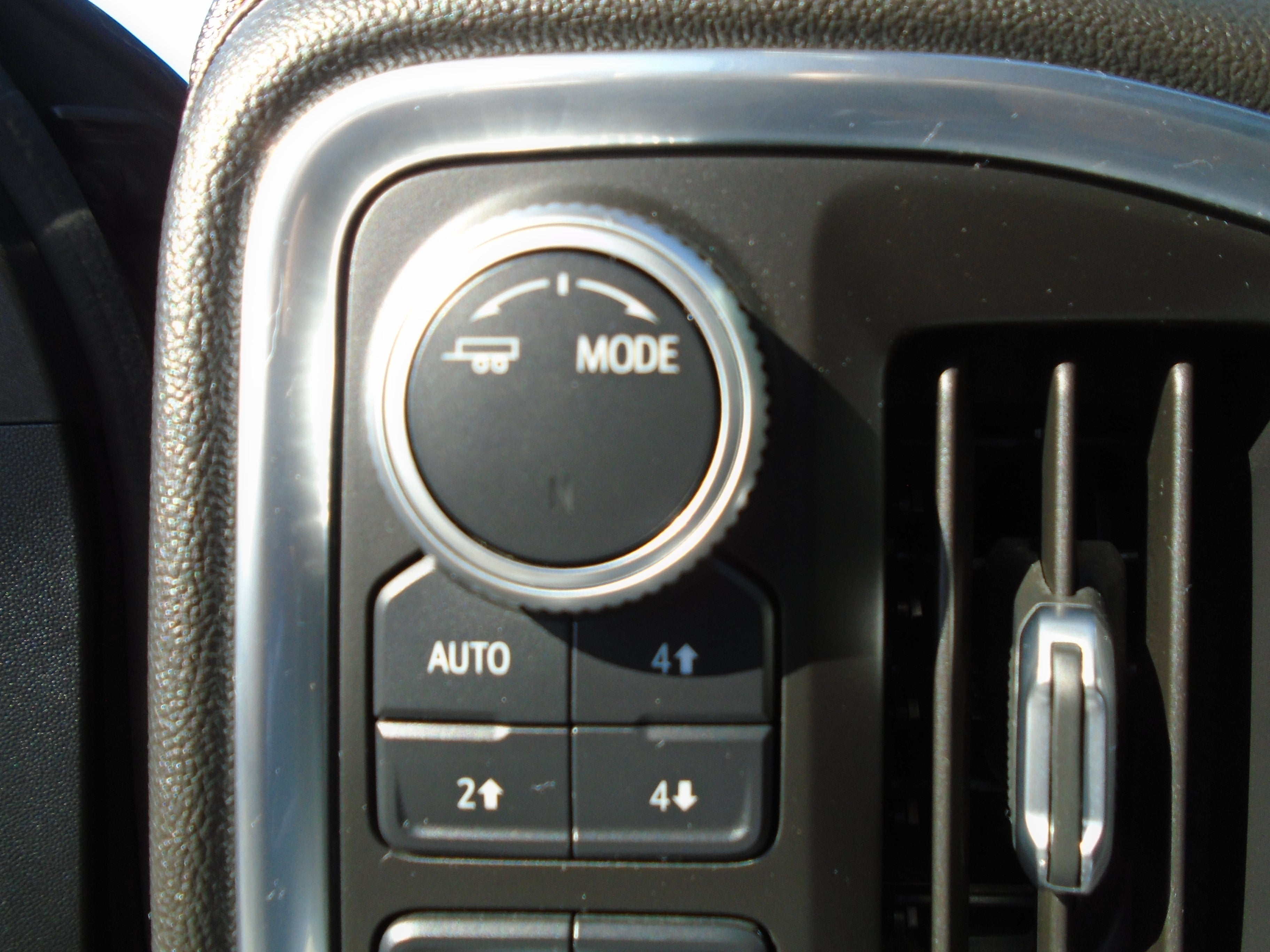 2020 GMC Sierra 1500 Crew Cab Short Box 4-Wheel Drive AT4