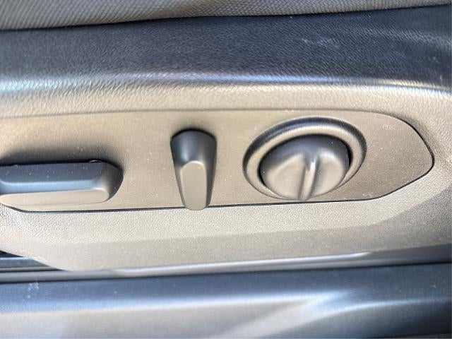 2020 GMC Sierra 1500 Double Cab Standard Box 4-Wheel Drive SLE