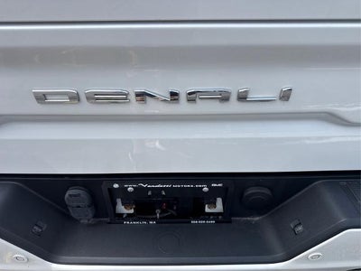 2019 GMC Sierra 1500 Crew Cab Short Box 4-Wheel Drive Denali