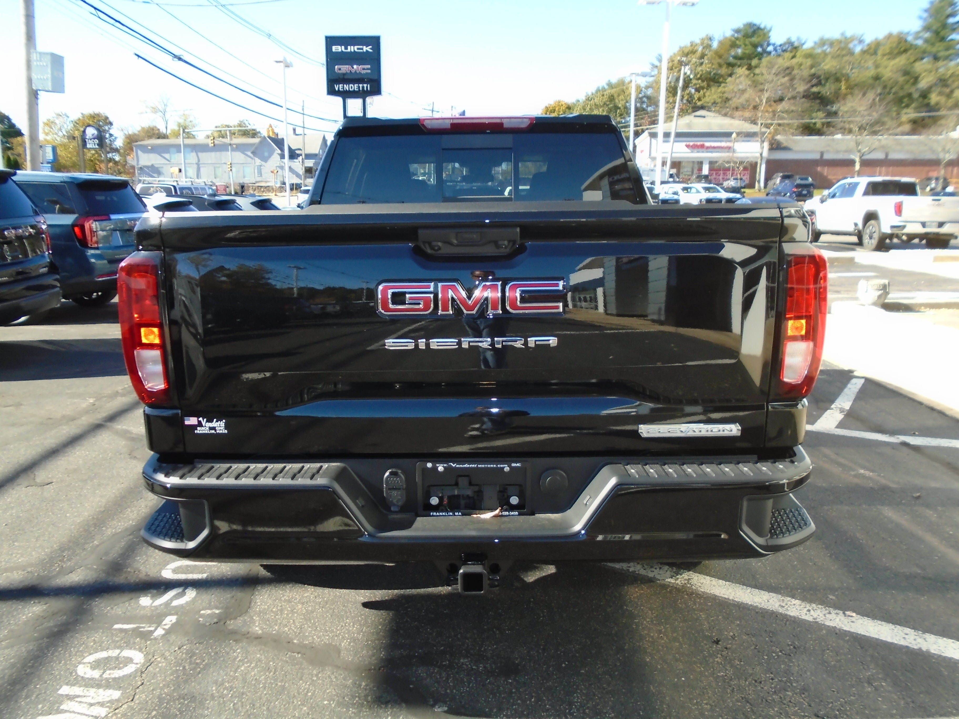 2026 GMC Sierra 1500 Elevation