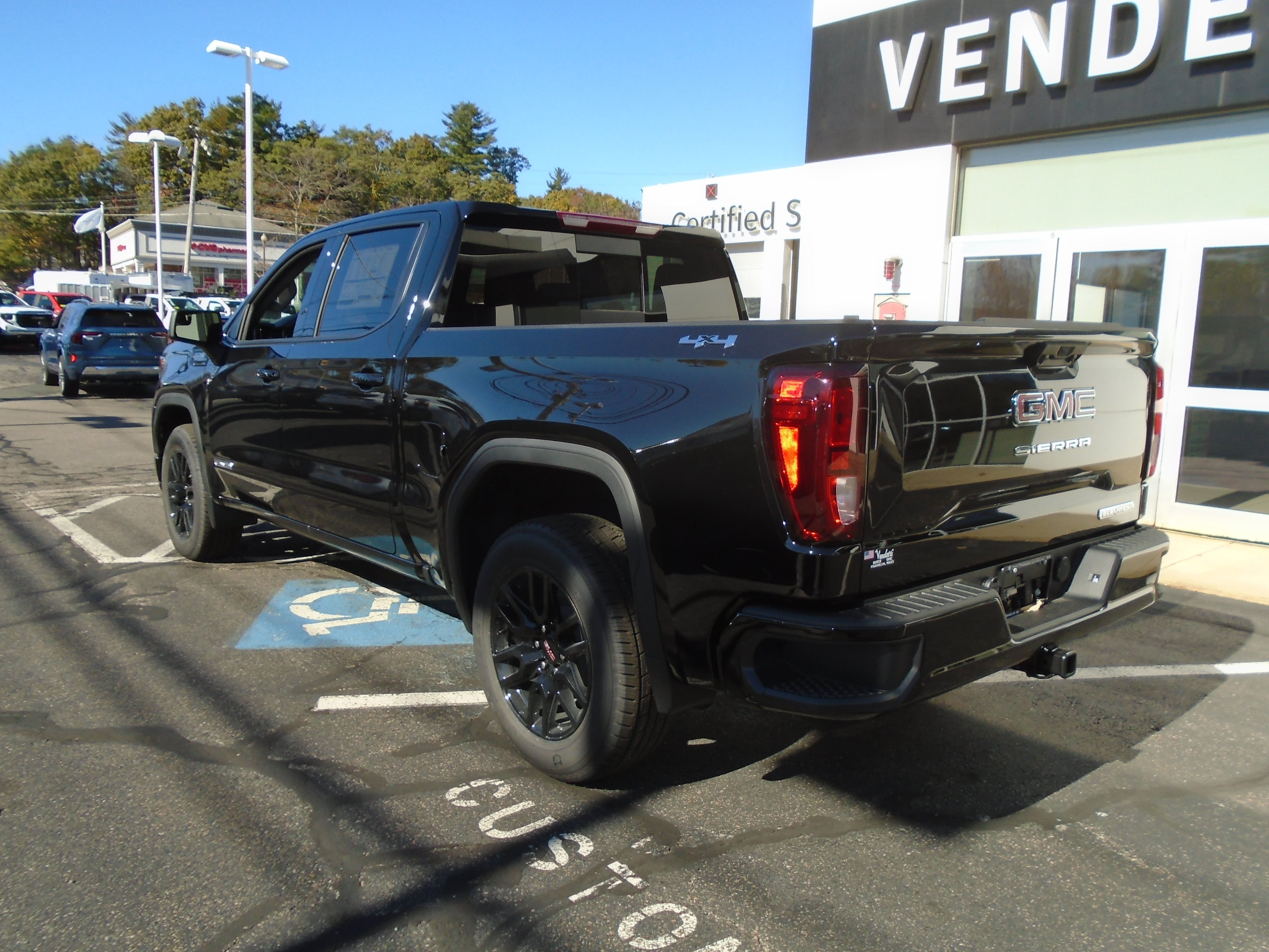 2026 GMC Sierra 1500 Elevation