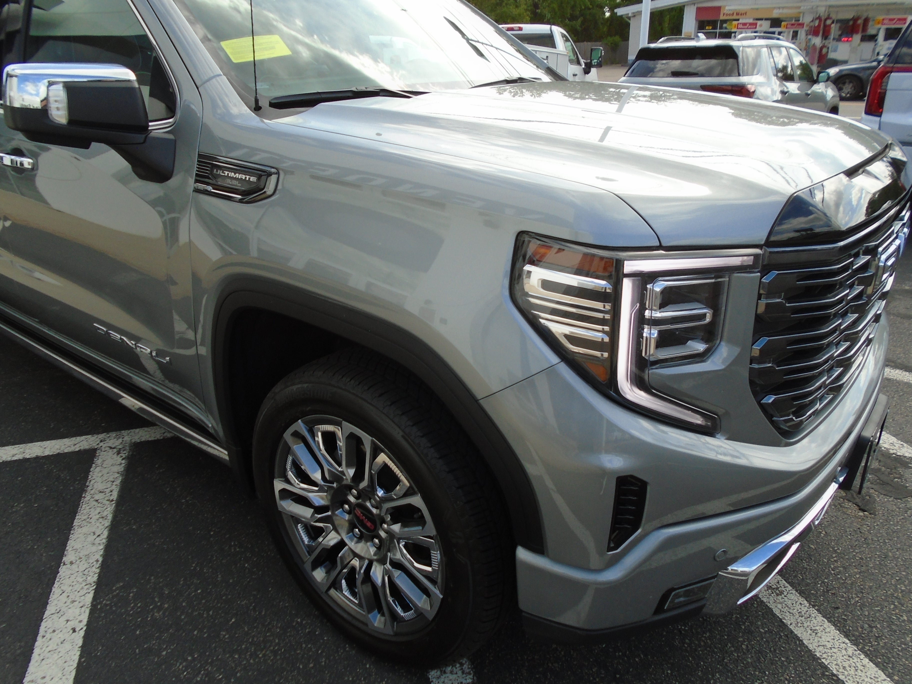 2025 GMC Sierra 1500 Crew Cab Short Box 4-Wheel Drive Denali Ultimate