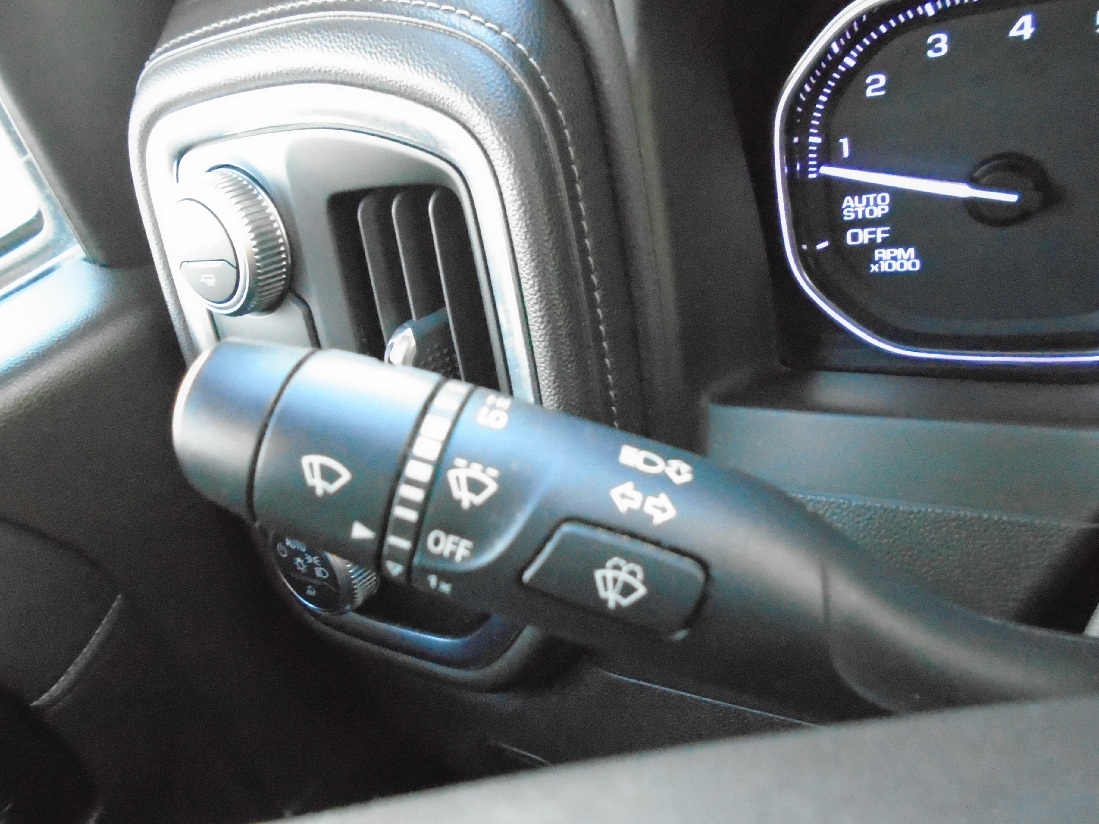 2019 GMC Sierra 1500 Double Cab Standard Box 2-Wheel Drive SLT