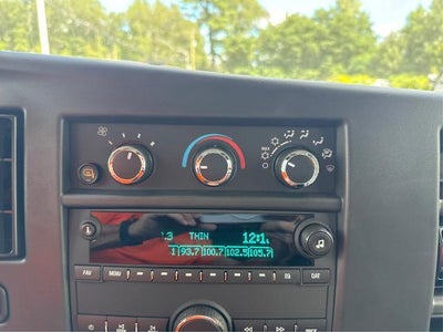 2025 GMC Savana Cargo 2500 Base