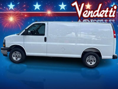 2025 GMC Savana Cargo 2500 Base