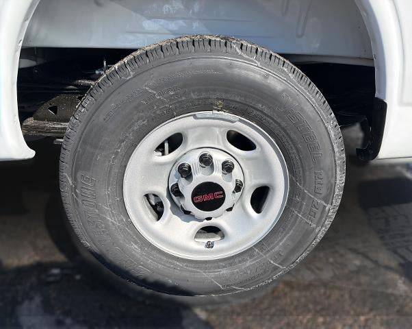 2026 GMC Savana Cargo 2500 Base