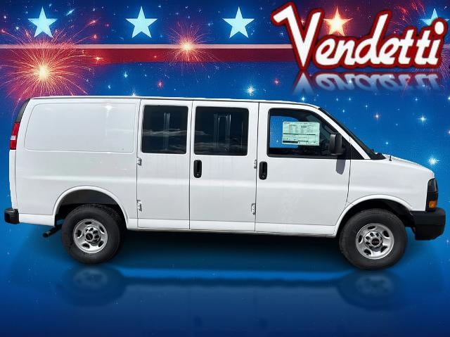 2026 GMC Savana Cargo Base