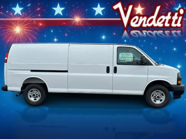 2025 GMC Savana Cargo 3500 Base