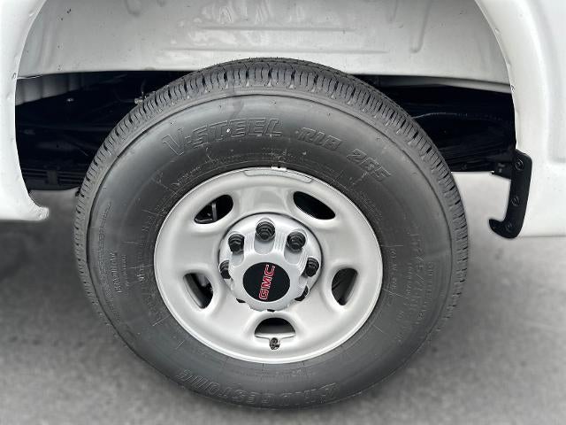 2025 GMC Savana Cargo 3500 Base