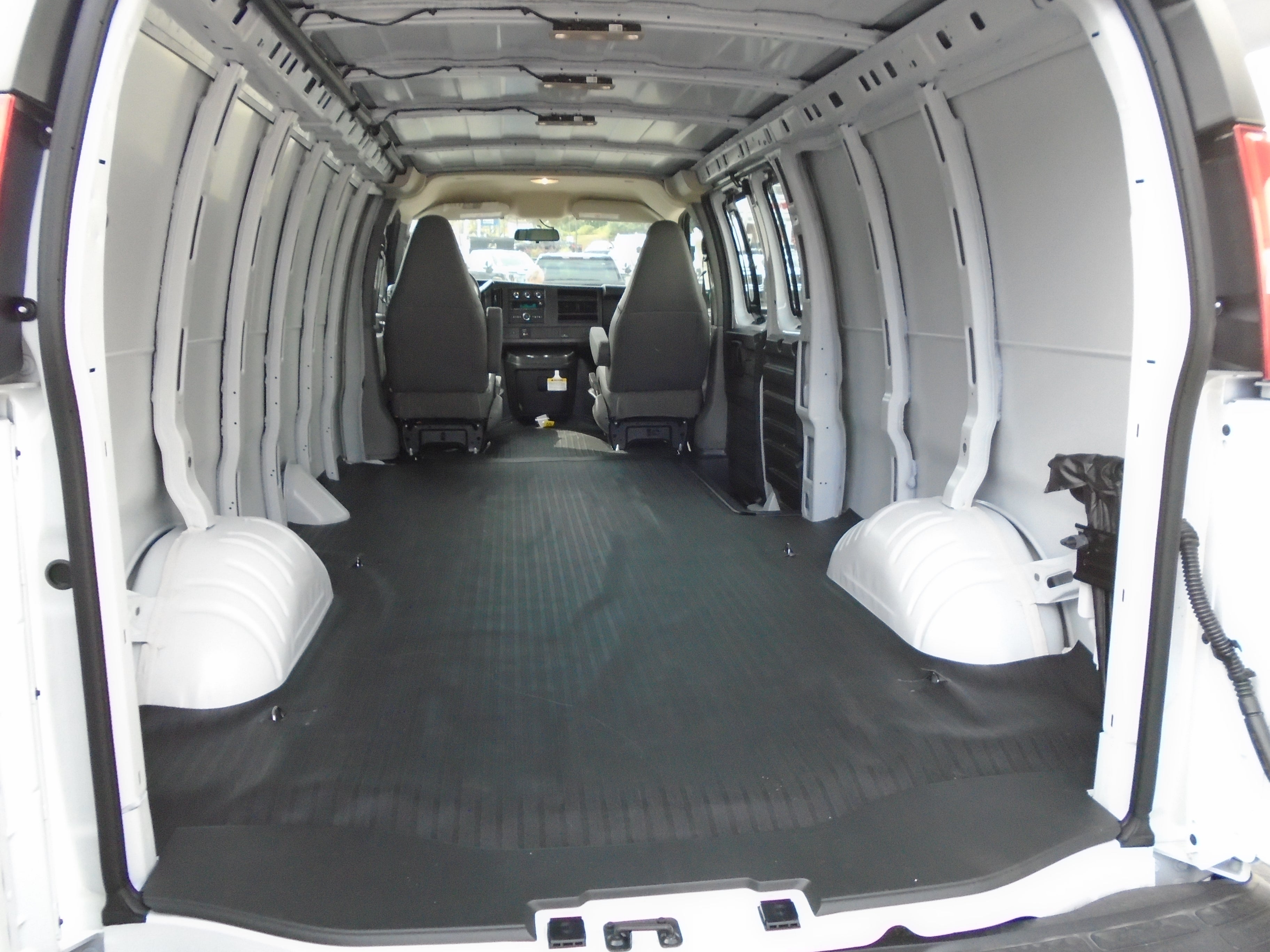 2026 GMC Savana Cargo Base