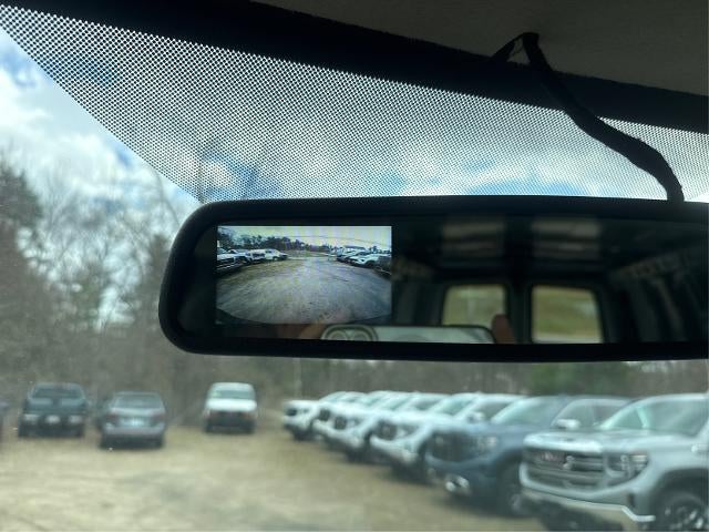 2026 GMC Savana Cargo Base