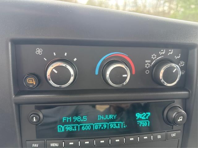 2026 GMC Savana Cargo Base