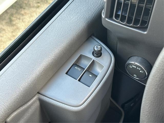 2025 GMC Savana Cargo 3500 Base