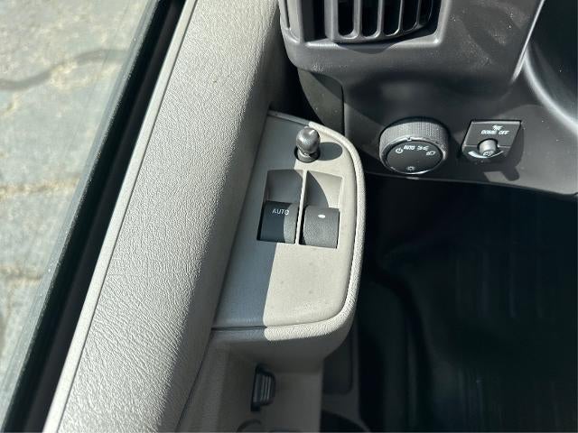 2025 GMC Savana Cargo 3500 Base