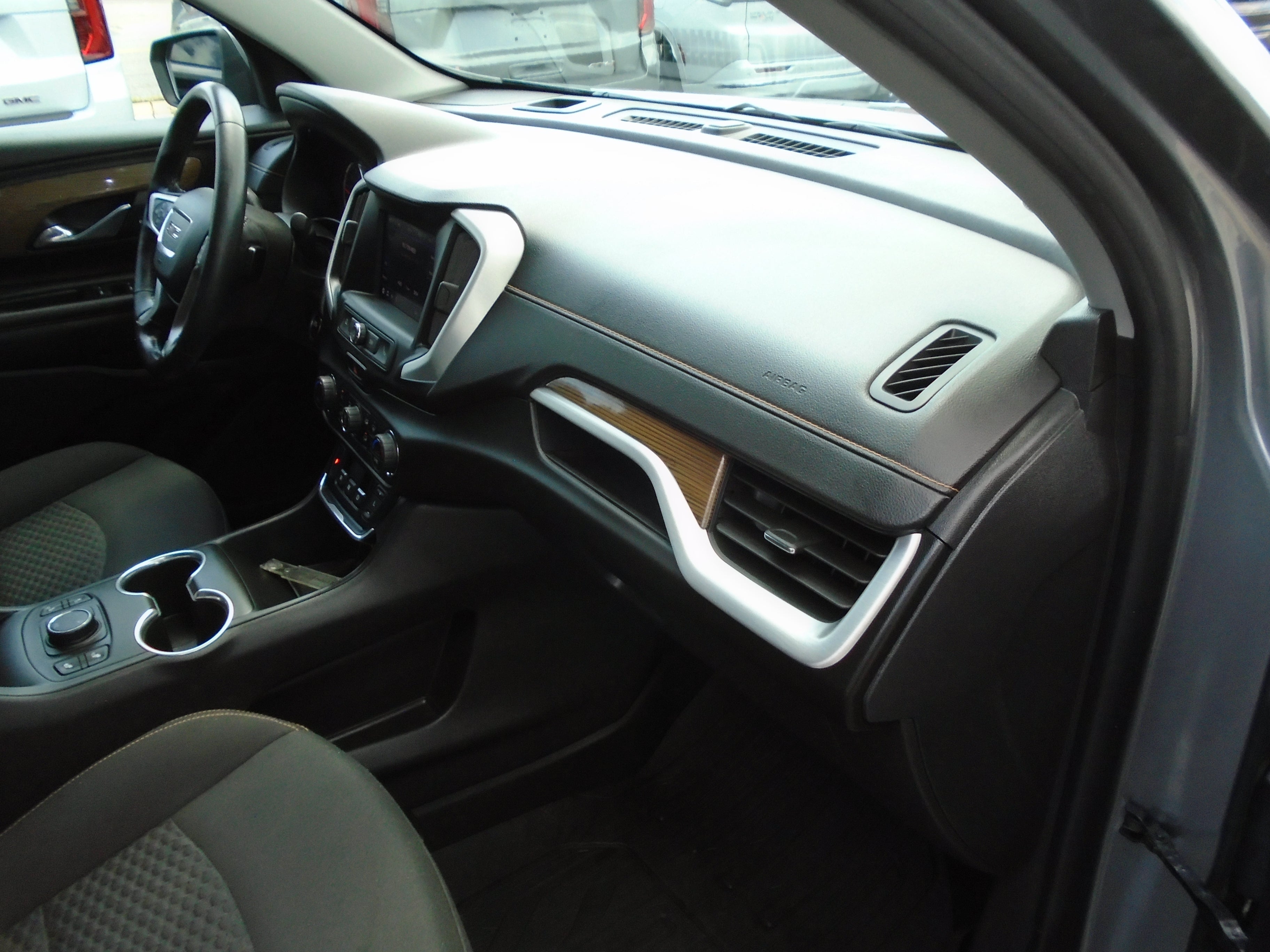 2021 GMC Terrain AWD SLE
