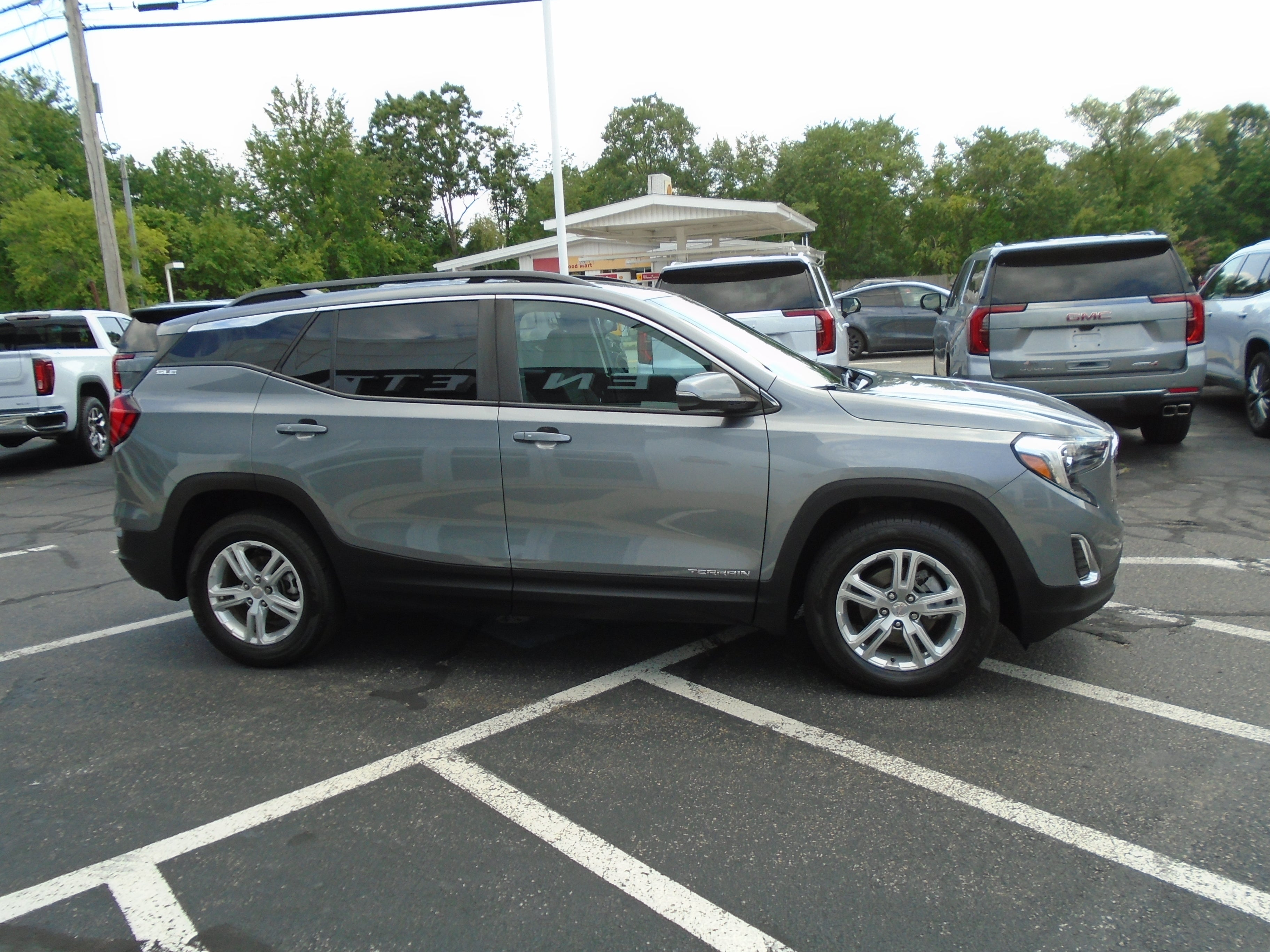2021 GMC Terrain AWD SLE