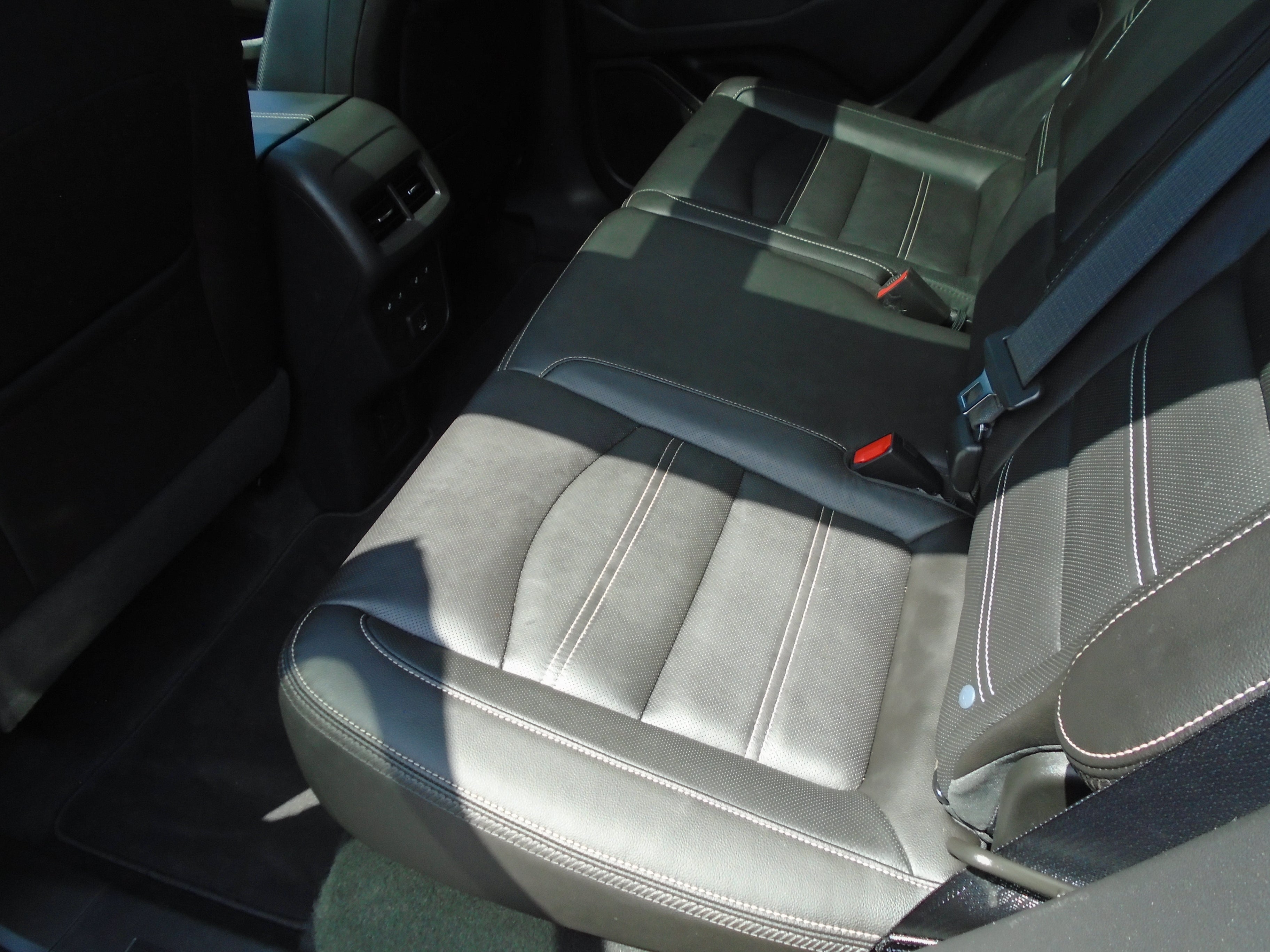 2023 GMC Terrain AWD 4dr Denali