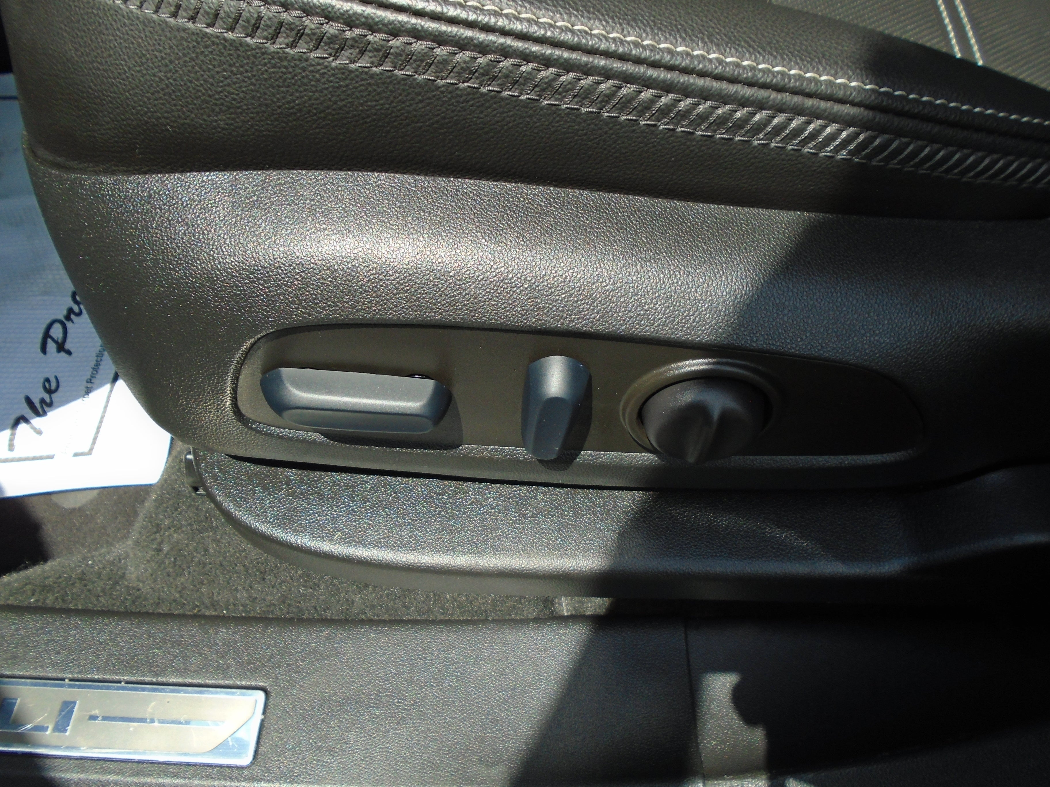2023 GMC Terrain AWD 4dr Denali