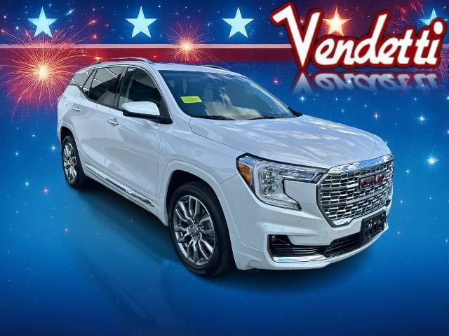 2022 GMC Terrain AWD Denali