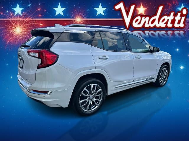 2022 GMC Terrain AWD Denali