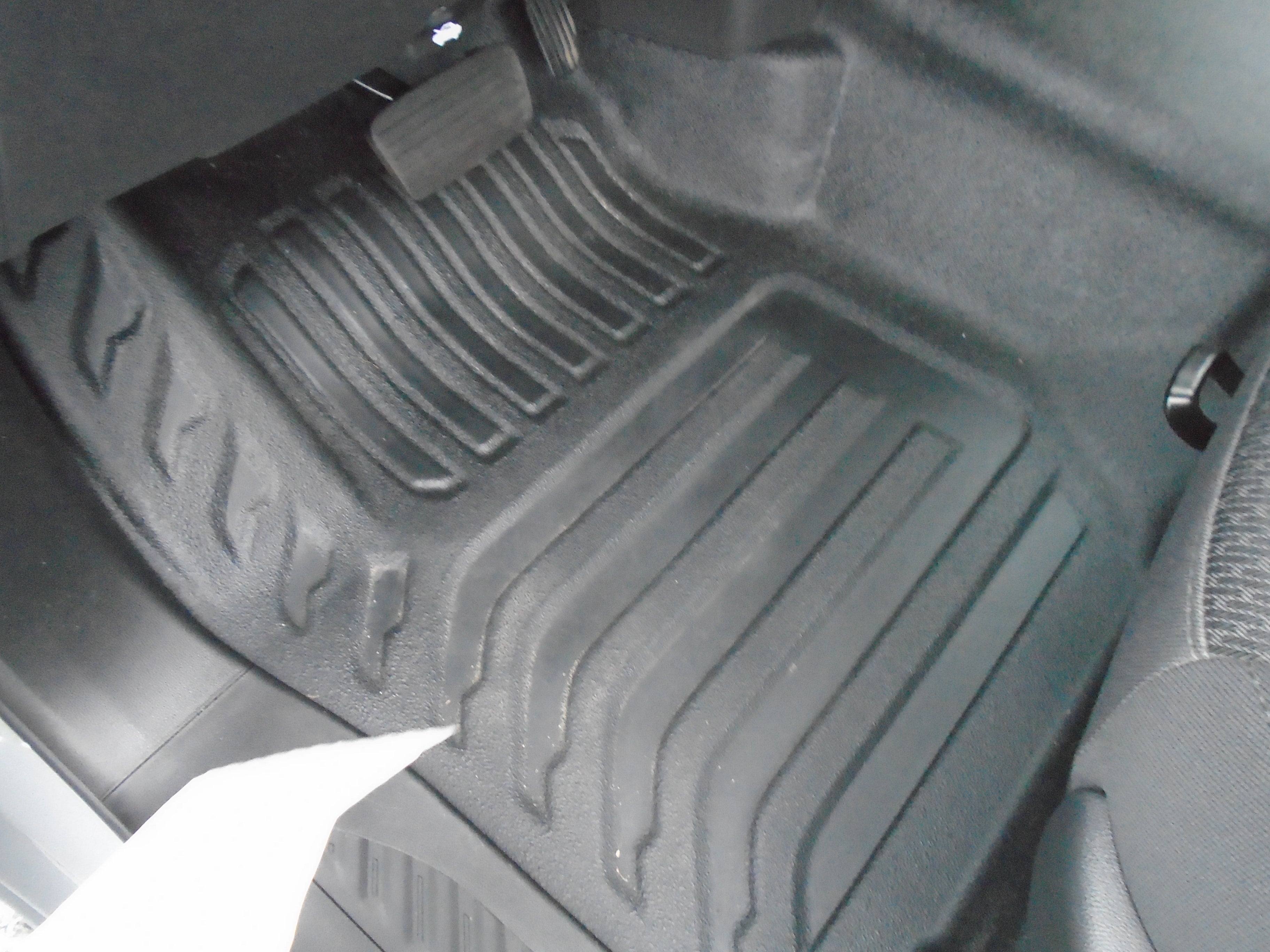 2025 GMC Sierra 1500 Regular Cab Standard Box 4-Wheel Drive Pro