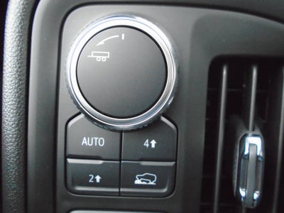 2025 GMC Sierra 1500 Regular Cab Standard Box 4-Wheel Drive Pro