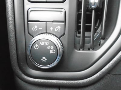 2025 GMC Sierra 1500 Regular Cab Standard Box 4-Wheel Drive Pro