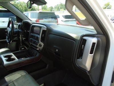 2017 GMC Sierra 1500 Crew Cab Short Box 4-Wheel Drive SLT