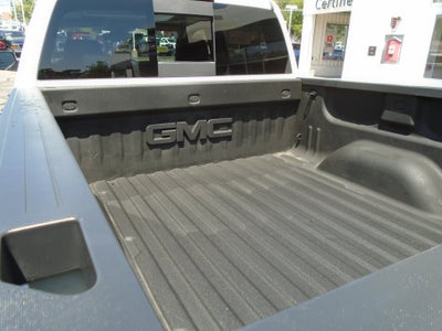 2017 GMC Sierra 1500 Crew Cab Short Box 4-Wheel Drive SLT