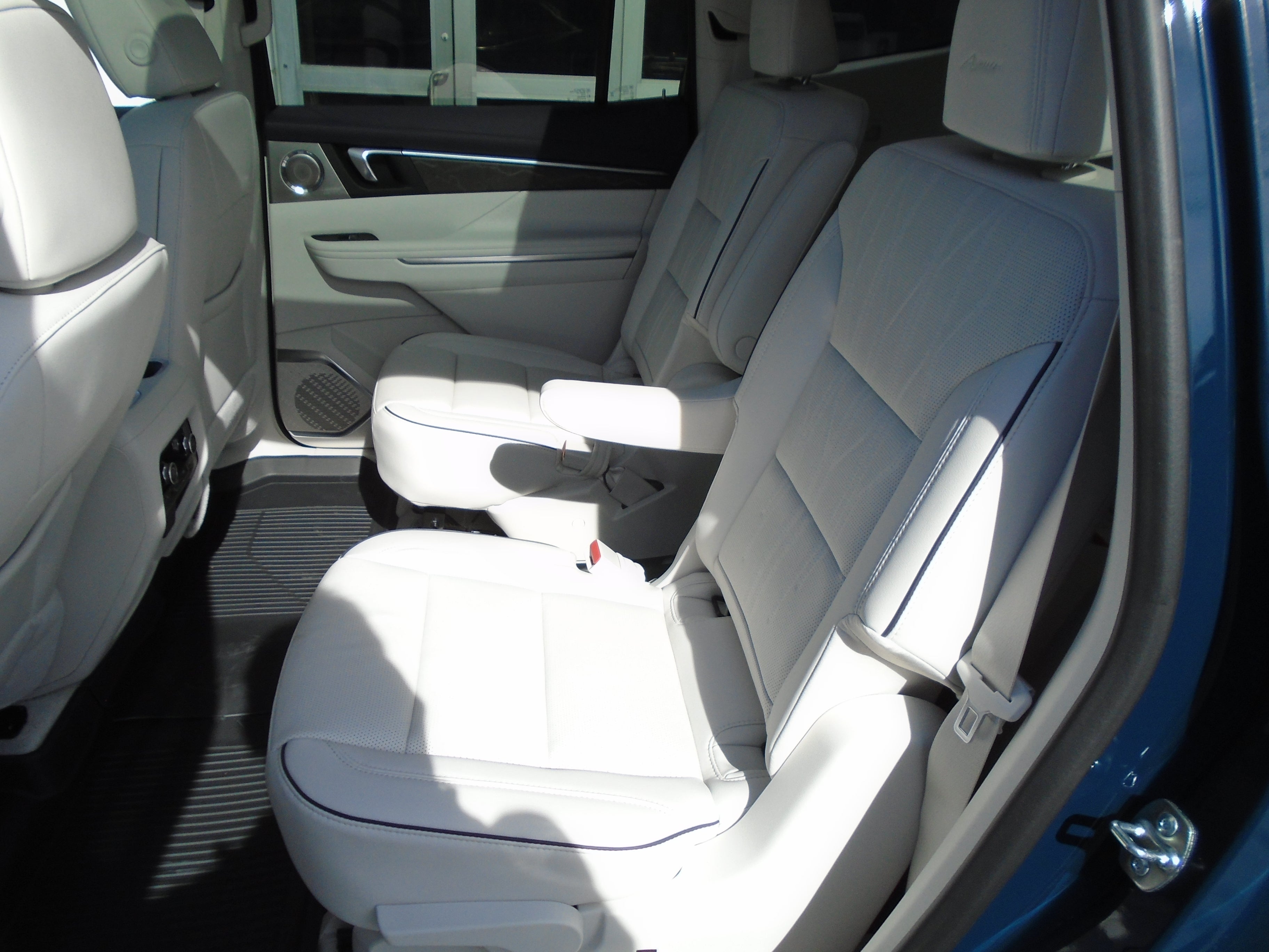 2027 Buick Enclave Avenir