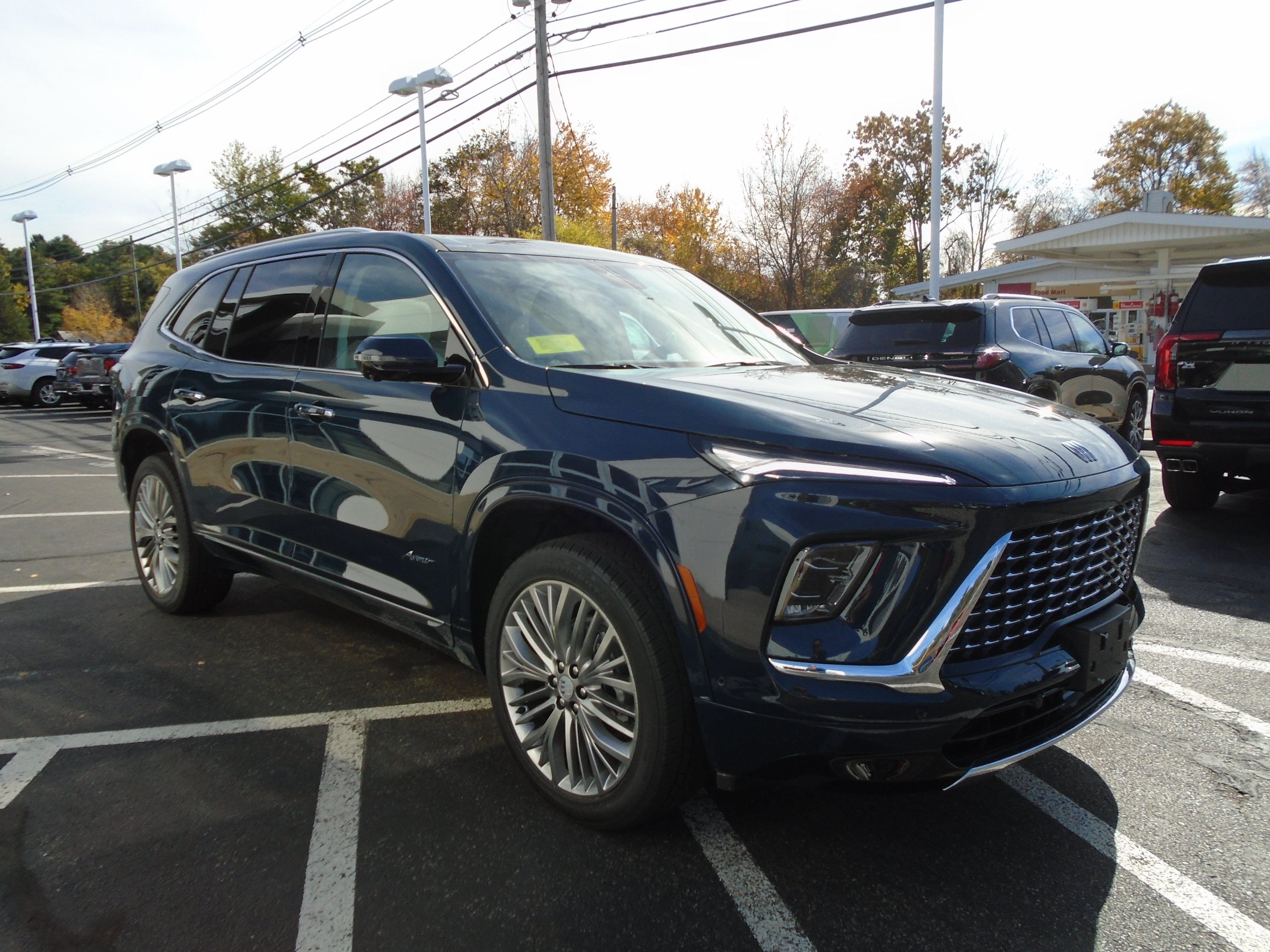 2027 Buick Enclave Avenir