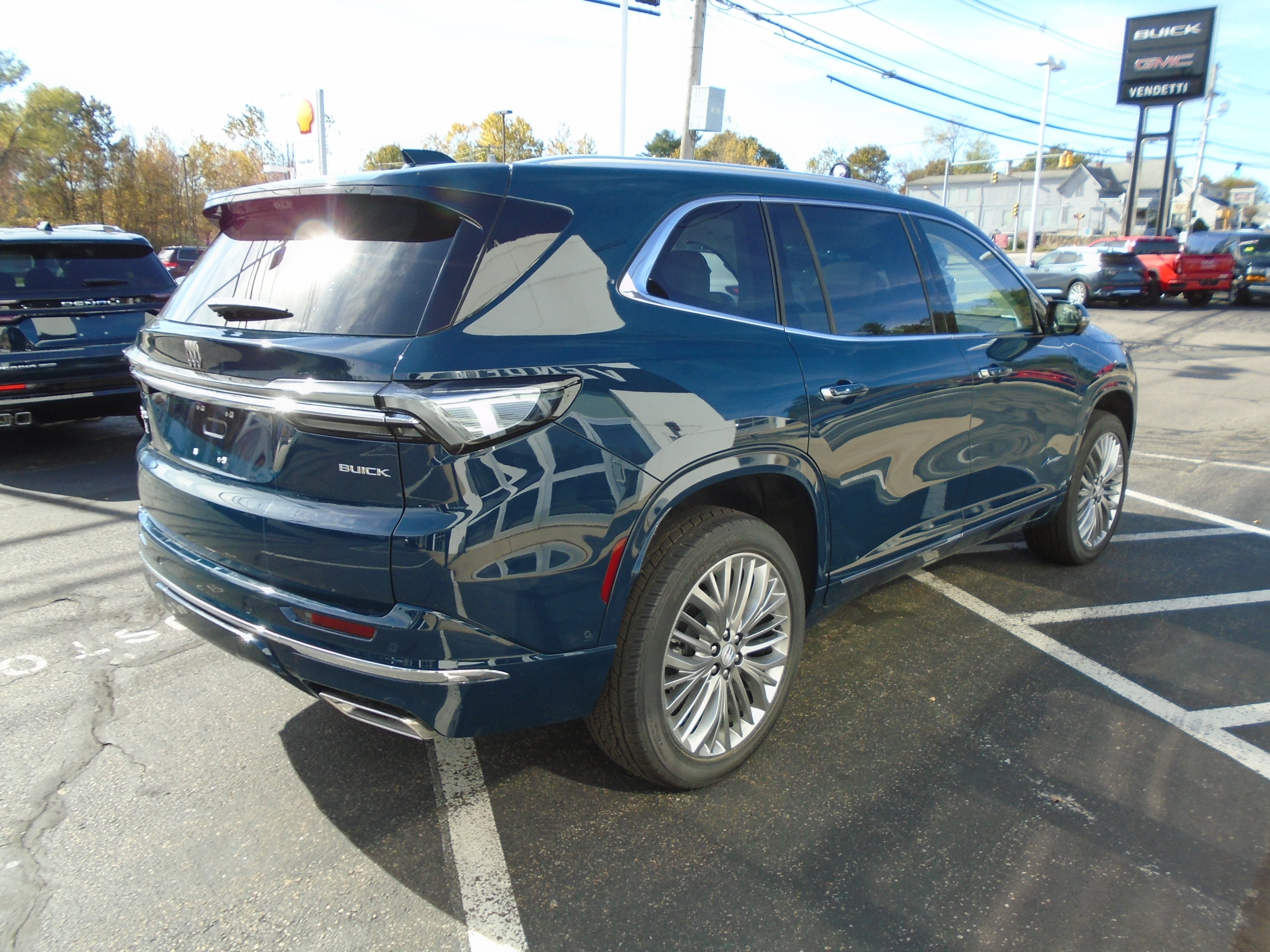 2027 Buick Enclave Avenir