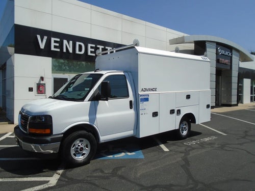 2025 GMC Savana Cutaway 3500 Base