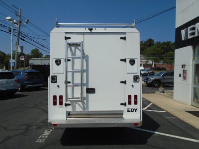 2025 GMC Savana Cutaway 3500 Base