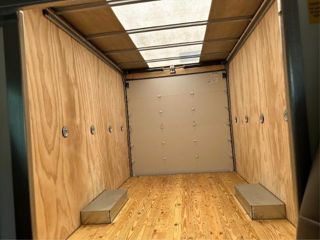 2025 GMC Savana Cutaway 3500 Base