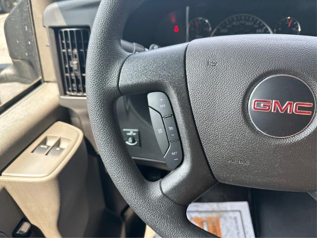 2025 GMC Savana Cutaway 3500 Base