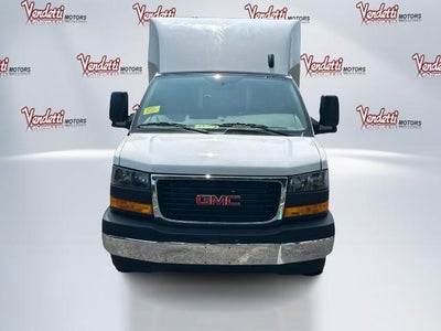 2025 GMC Savana Cutaway 3500 Base
