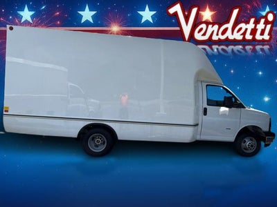 2026 GMC Savana Cutaway 3500 Base