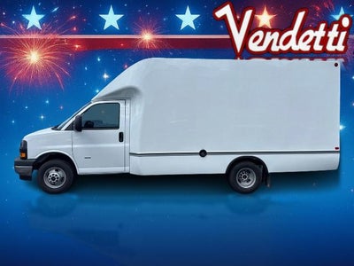 2025 GMC Savana Cutaway 3500 Base