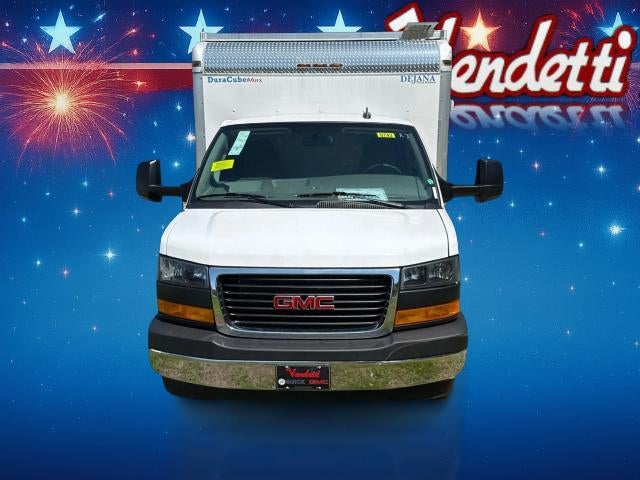 2026 GMC Savana Cutaway 3500 Base