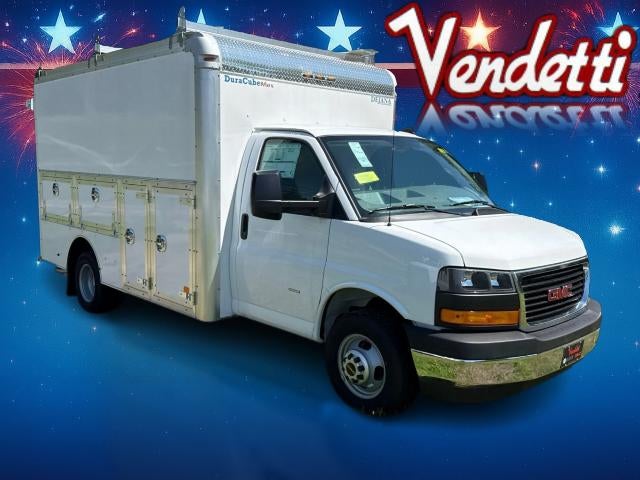 2026 GMC Savana Cutaway 3500 Base