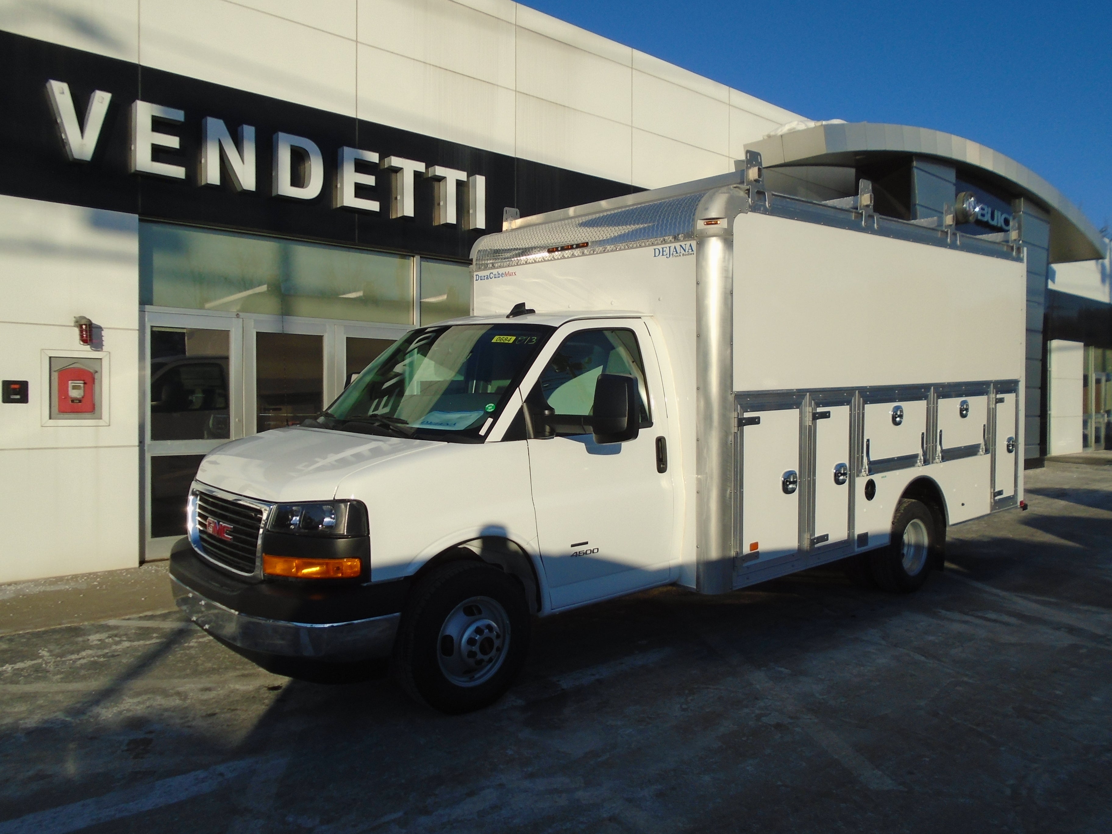 2026 GMC Savana Cutaway 4500 Base