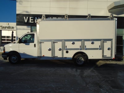 2026 GMC Savana Cutaway 4500 Base