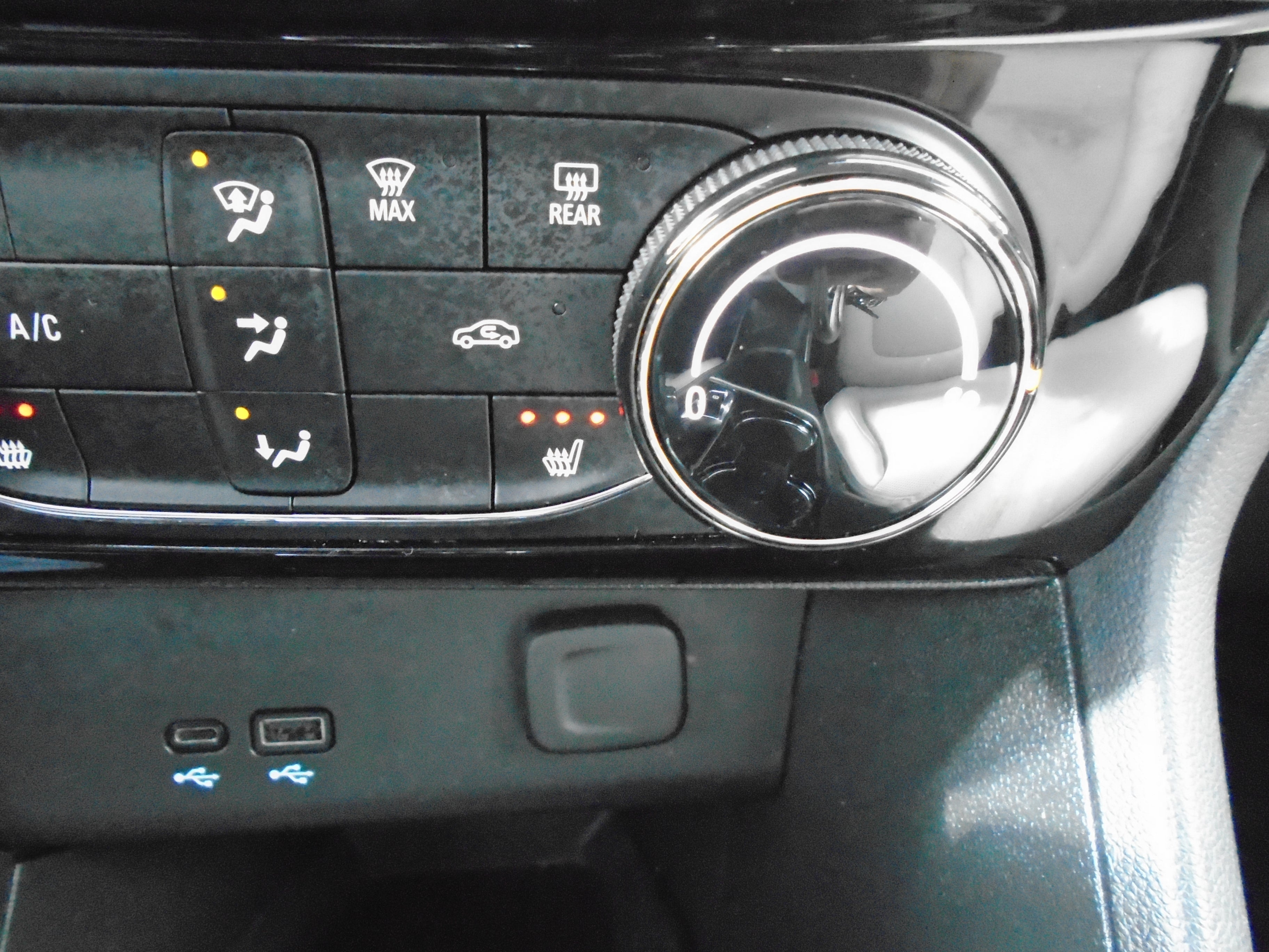 2024 Buick Encore GX Sport Touring AWD