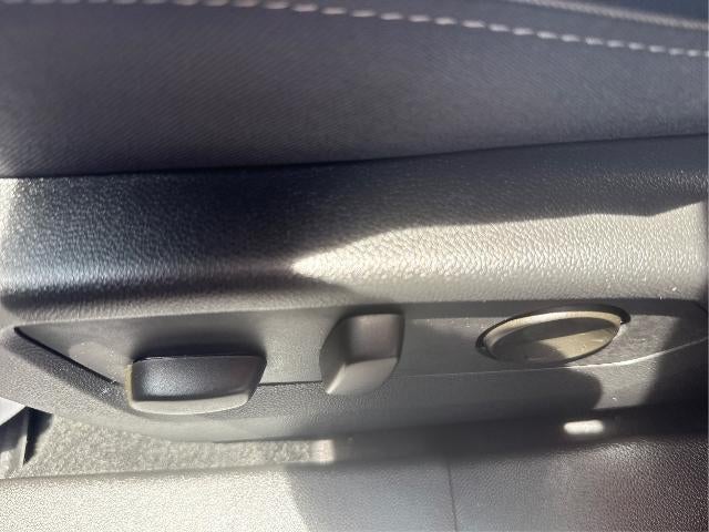 2021 Buick Envision AWD 4dr Essence