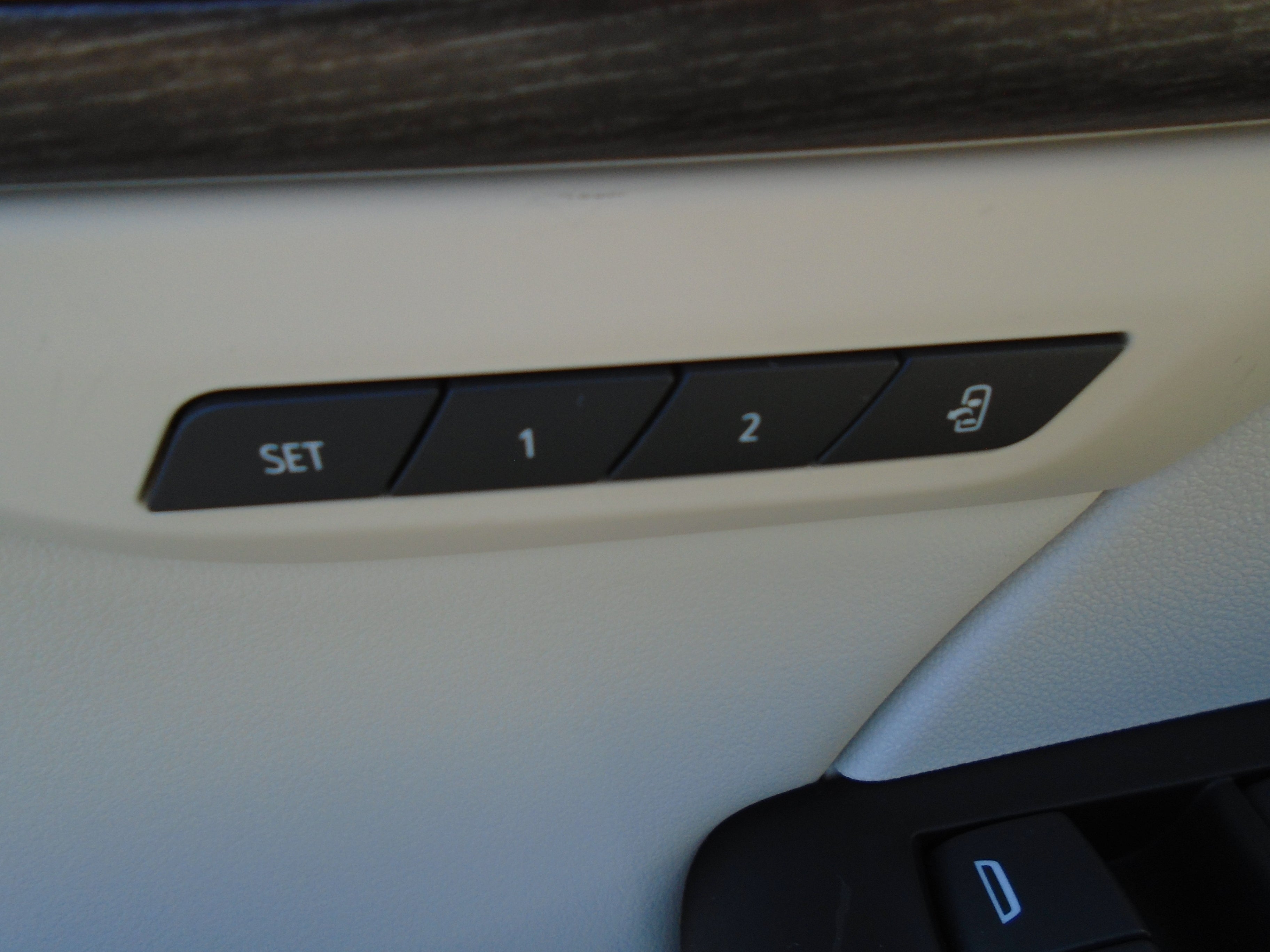 2023 Buick Envision AWD 4dr Avenir